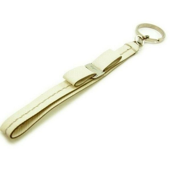 Authentic Salvatore Ferragamo key ring Vera White Silver Woman - Picture 3 of 5